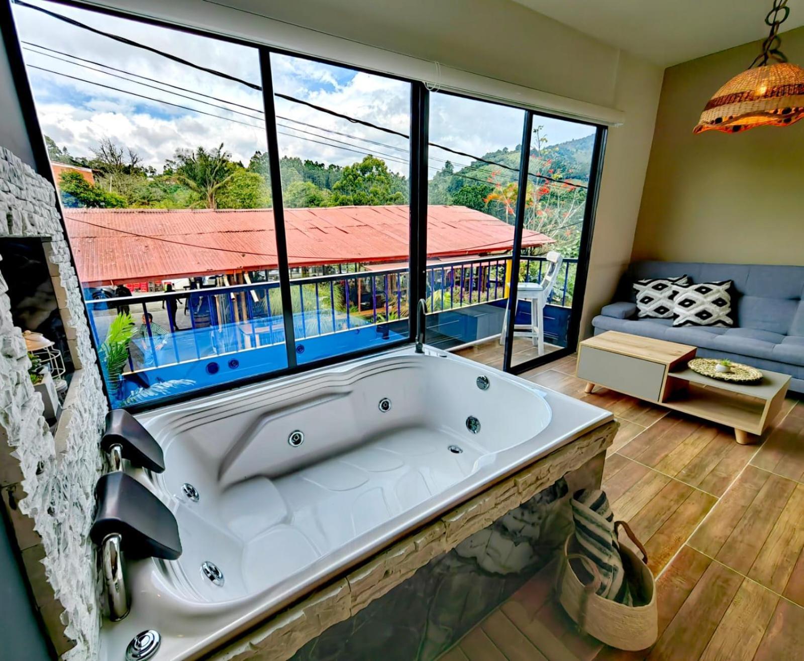 Habitacion Deluxe 2 Con Jacuzzi A 20 Mt Del Parque Salento Exterior foto